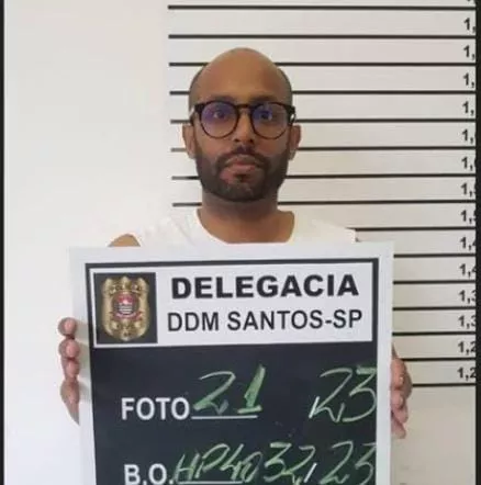 Homem que ameaçou ex-mulher com facão é libertado após 10 dias de prisão