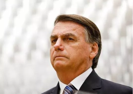 Inelegibilidade de Bolsonaro vira meme nas redes sociais