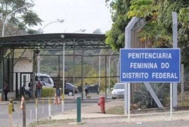 Detento de ala psiquiátrica mata outro preso com pedaço de privada