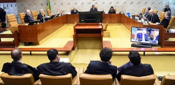 Julgamento sobre descriminalização da maconha para uso pessoal é novamente adiado pelo STF