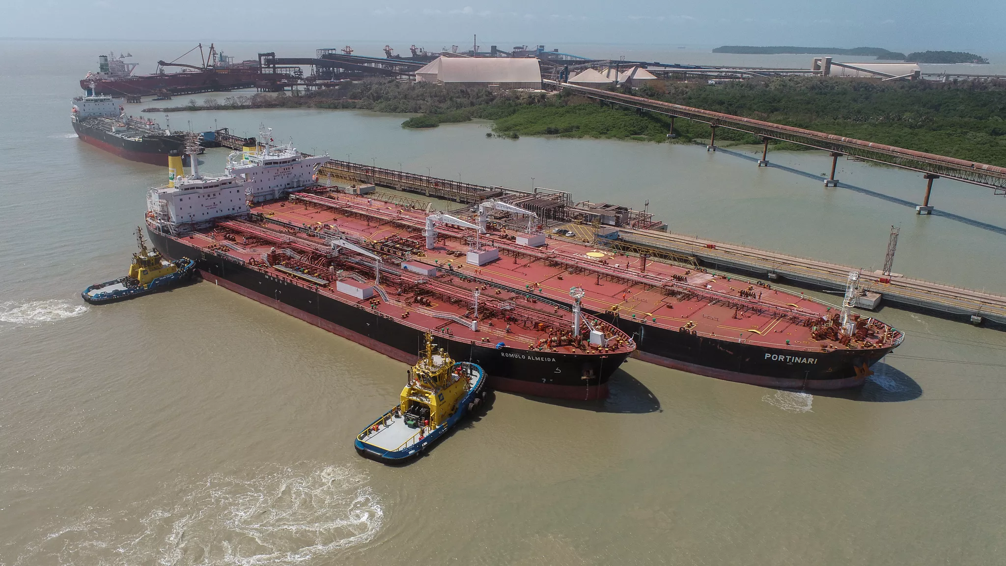 Porto do Itaqui consolida operação Ship to Ship