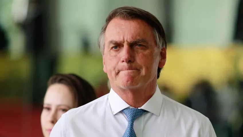 TSE retoma julgamento de Bolsonaro por abuso de poder nas eleições