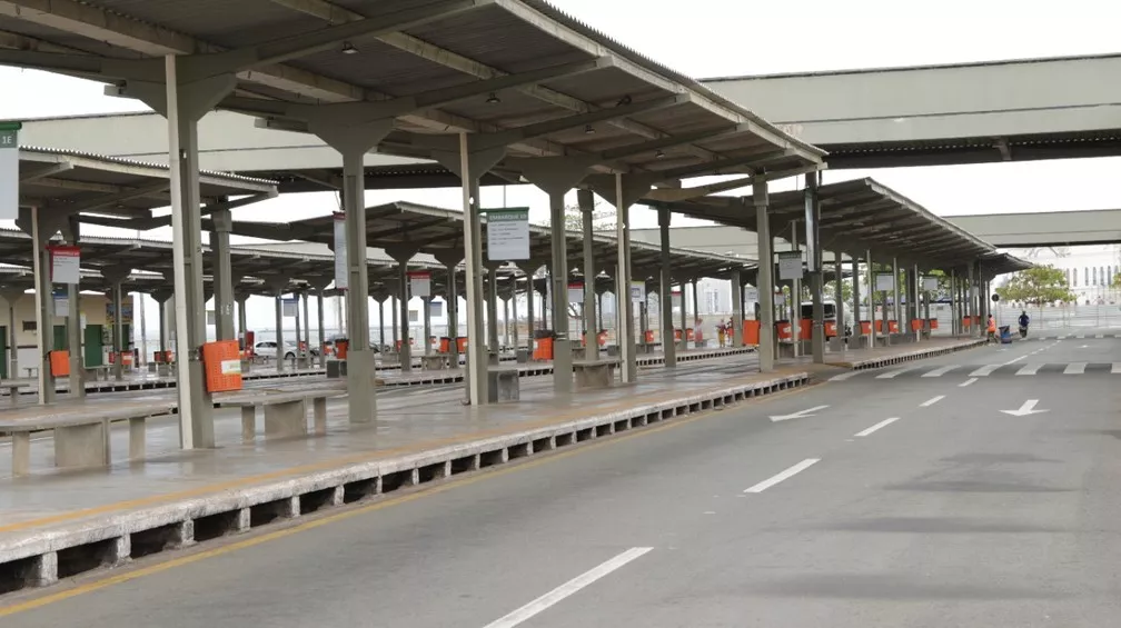 São Luís: Rodoviários urbanos fazem manifestação pró-cobradores