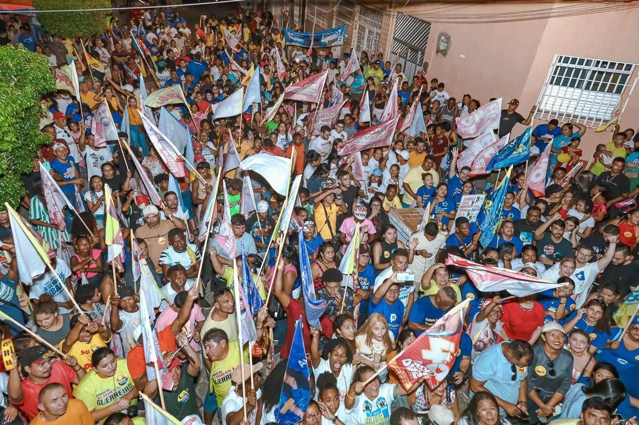 Dudu Diniz mobiliza multidão em caminhada por São José de Ribamar