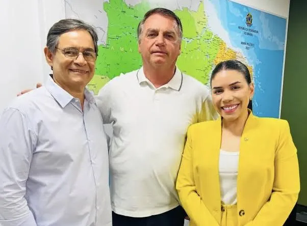 Bolsonaro cancela viagem a Imperatriz após pesquisa apontar grande vantagem do adversário